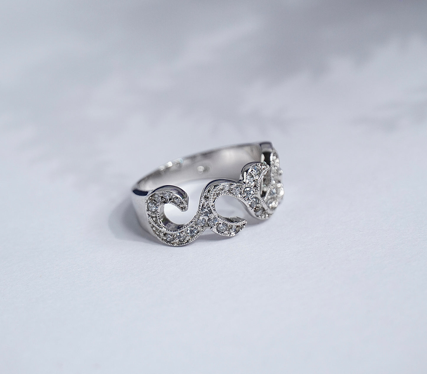 Pure Silver Serenity Ring