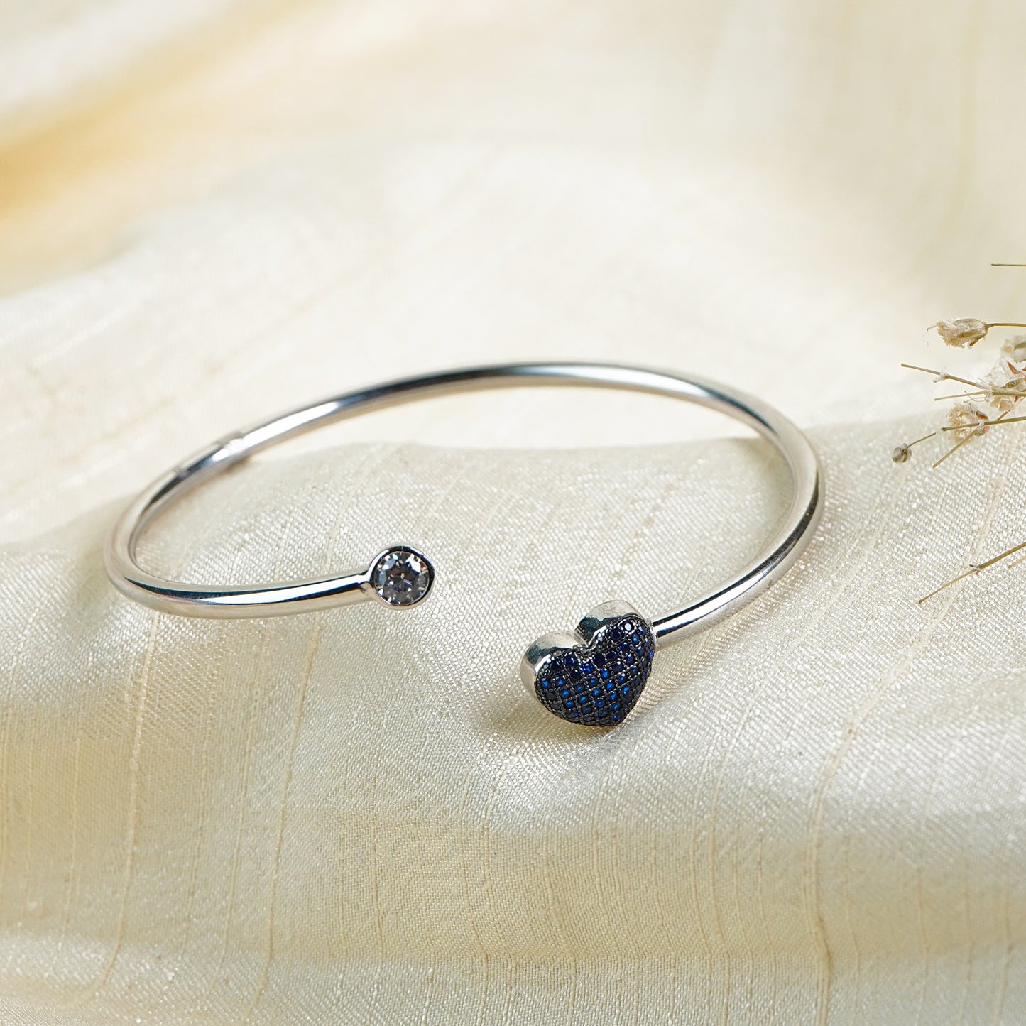 Pure Silver Midnight Heart Bracelet