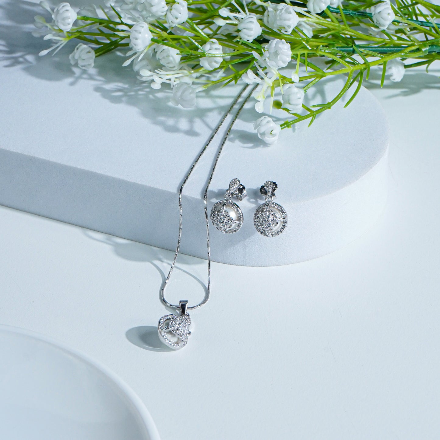 Pure Silver Ivory Orbit Elegance Earrings