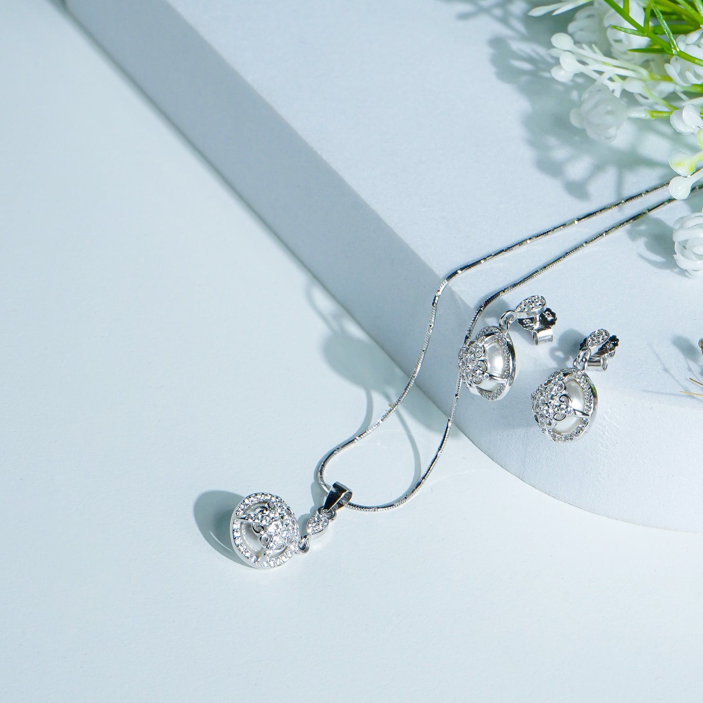 Pure Silver Ivory Orbit Elegance Earrings
