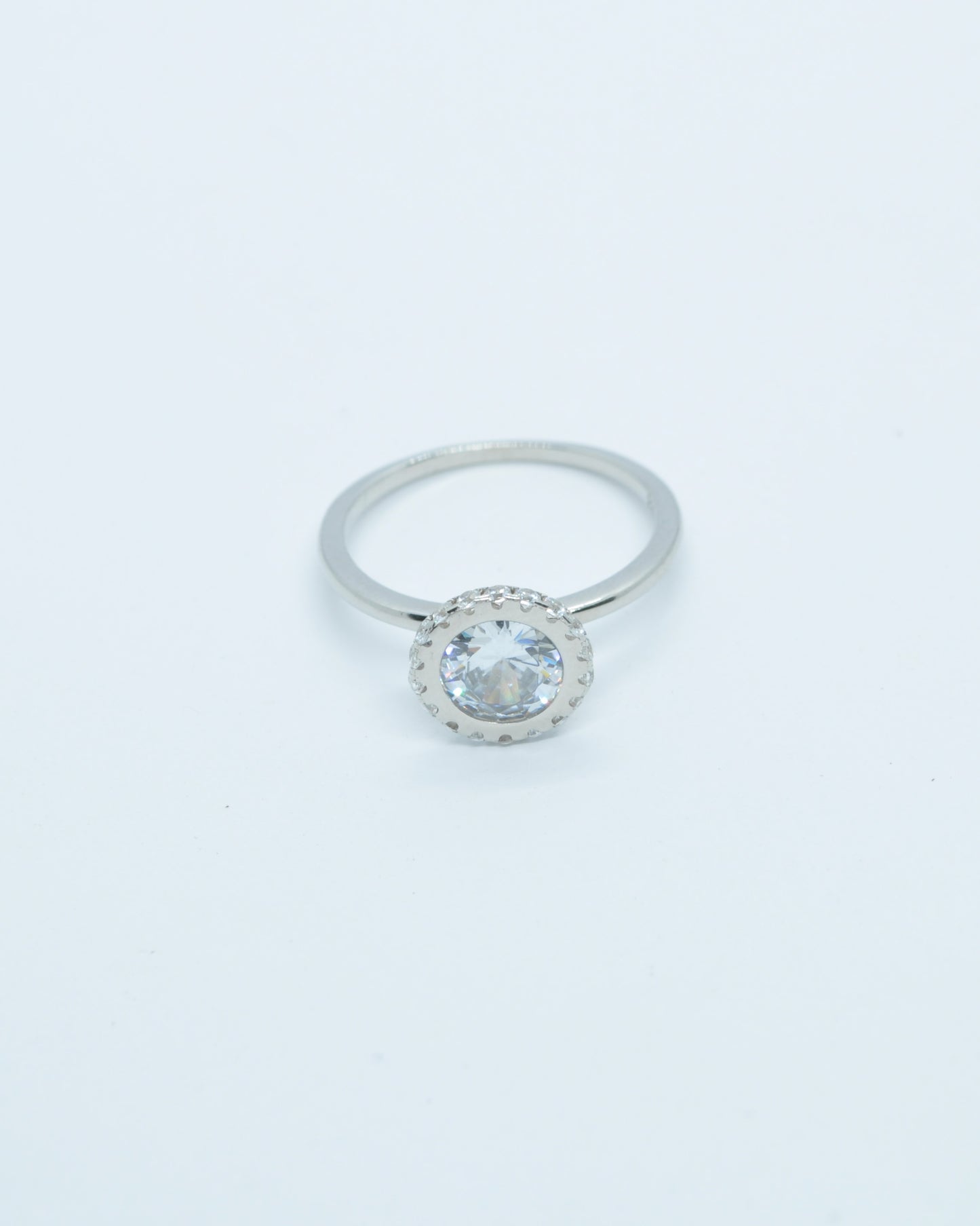 Pure Silver Cyclic Gem Ring