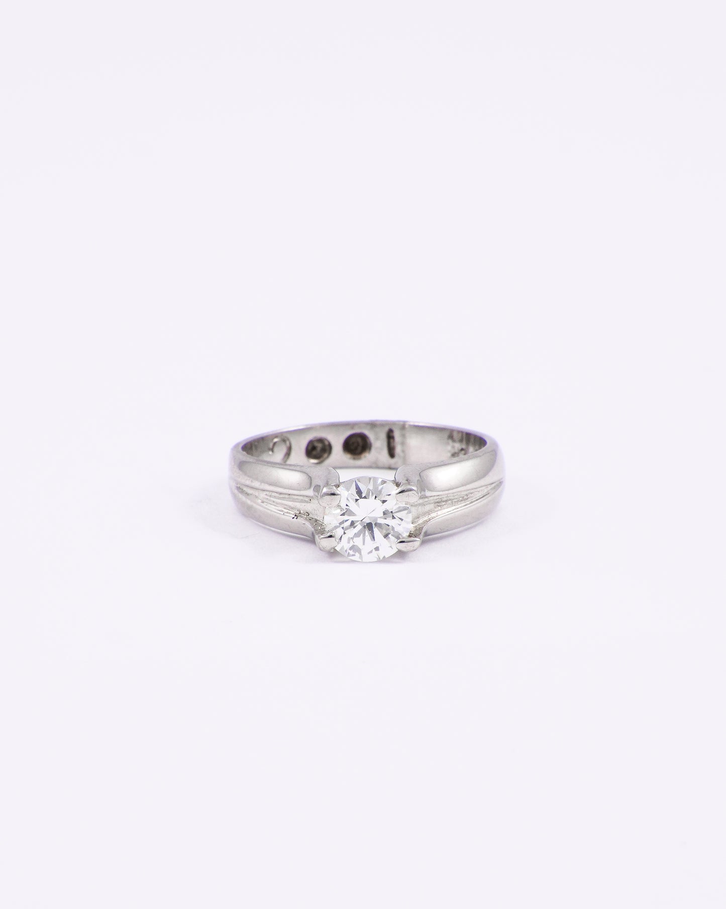 Silver Pedestal Glimmer Diamond Ring