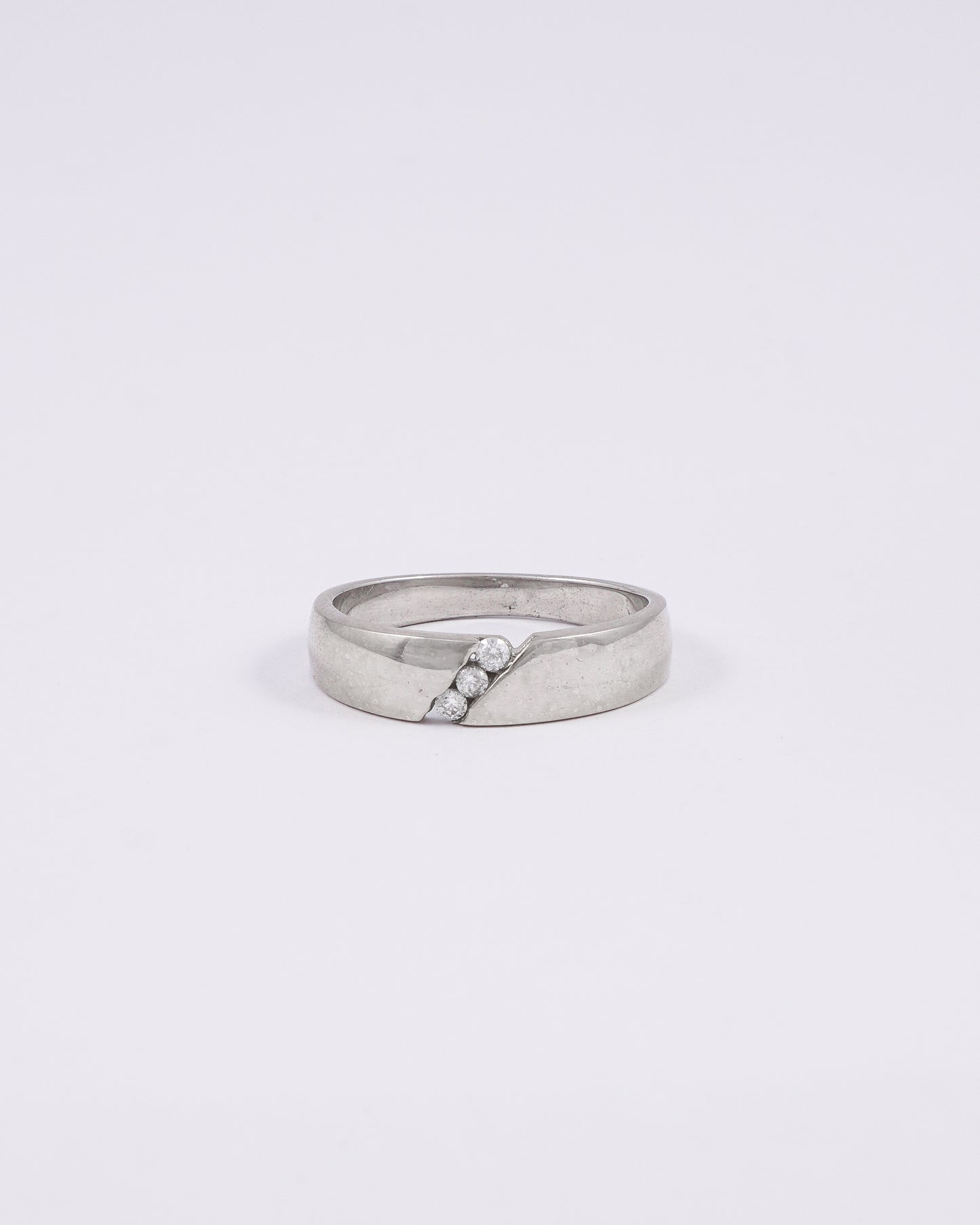 Silver 3 Diamond GZ Ring
