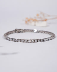Zircon Diamond Studded Chic Bracelet