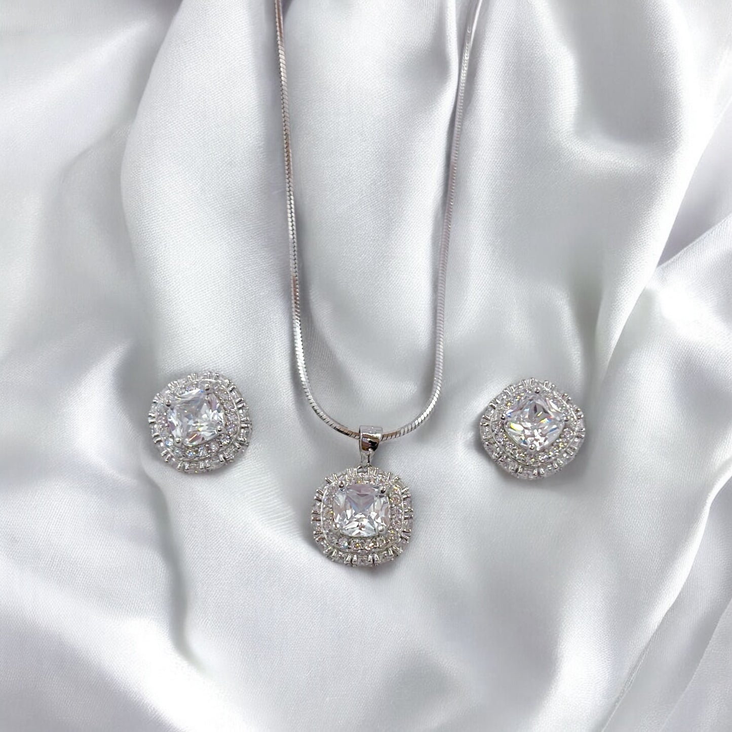 Pure Silver Ethereal Glimmer Set