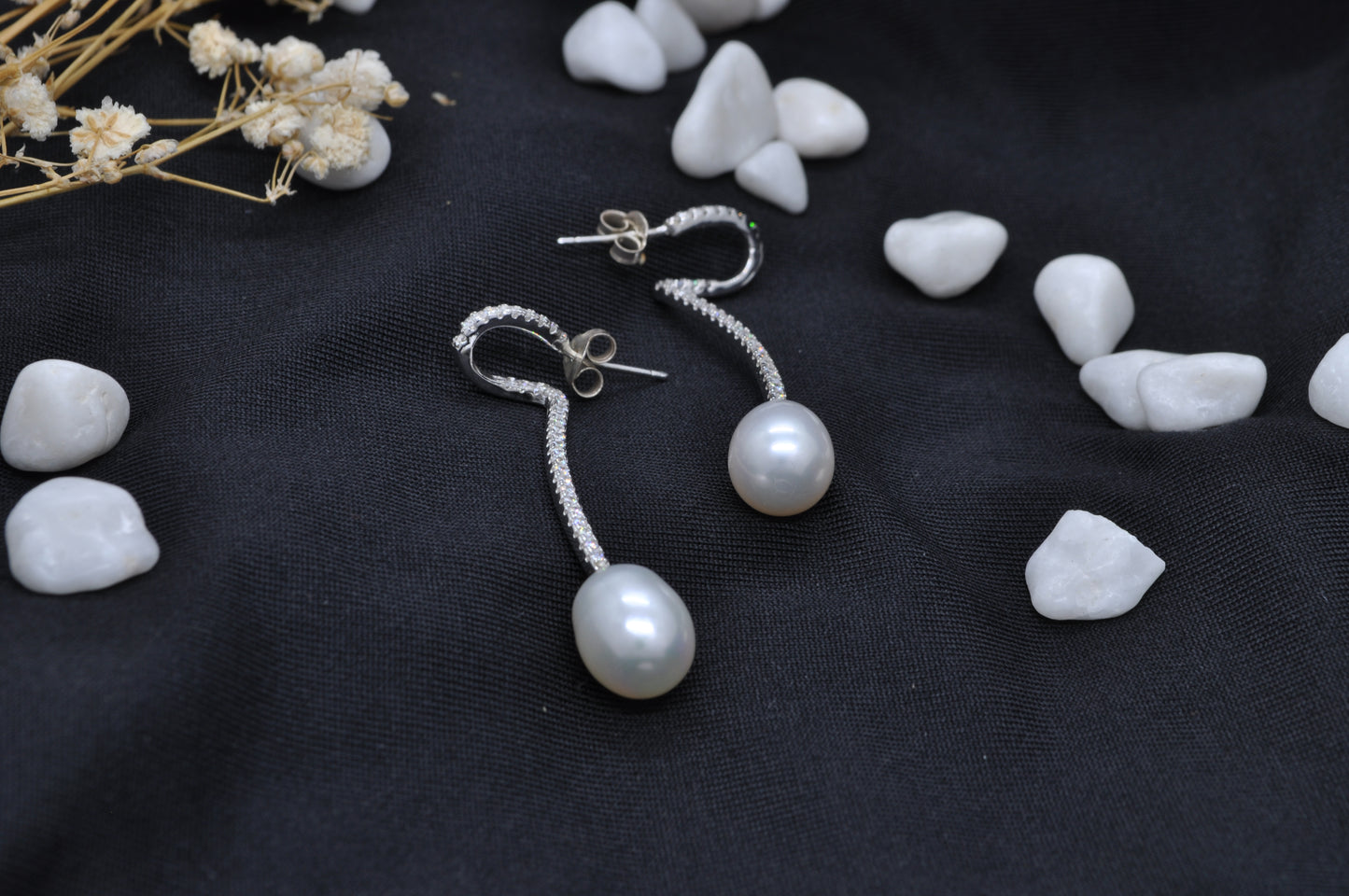Moonlight Pearls Silver Earrings