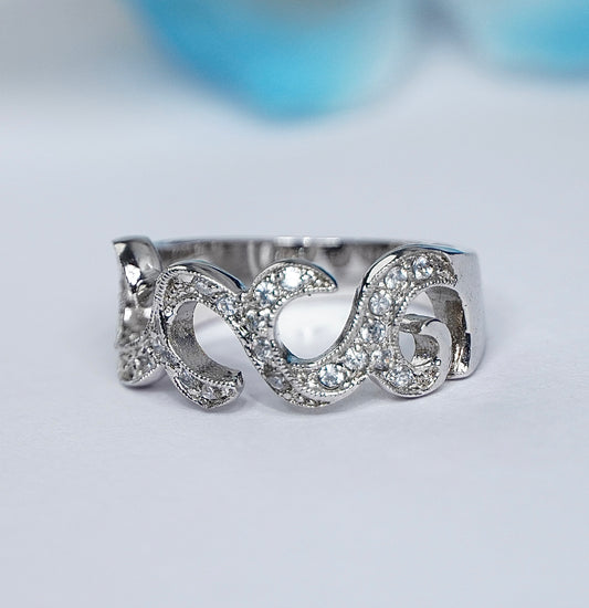 Pure Silver Serenity Ring