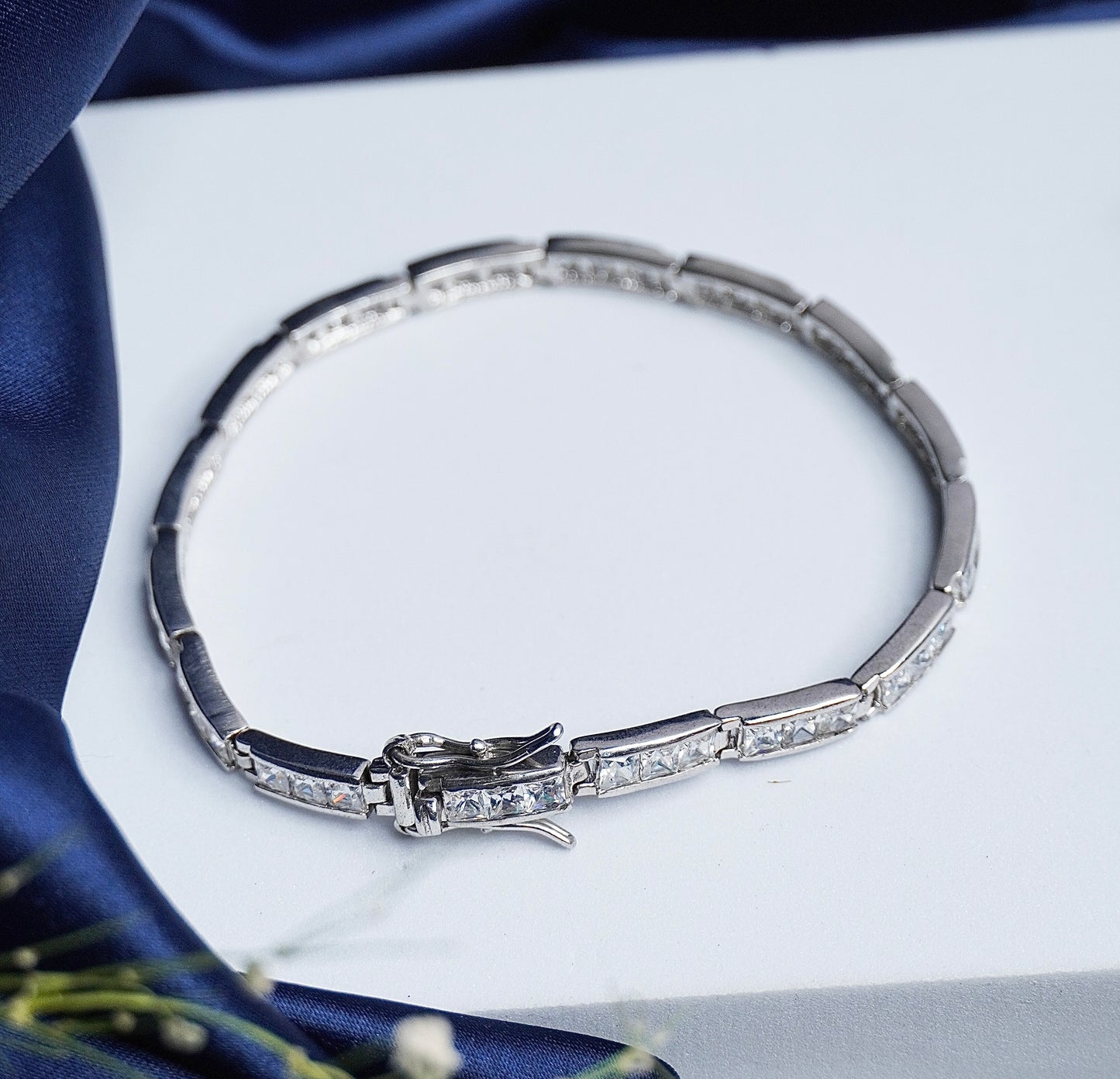 Lustrous Silver Glimmer Bracelet