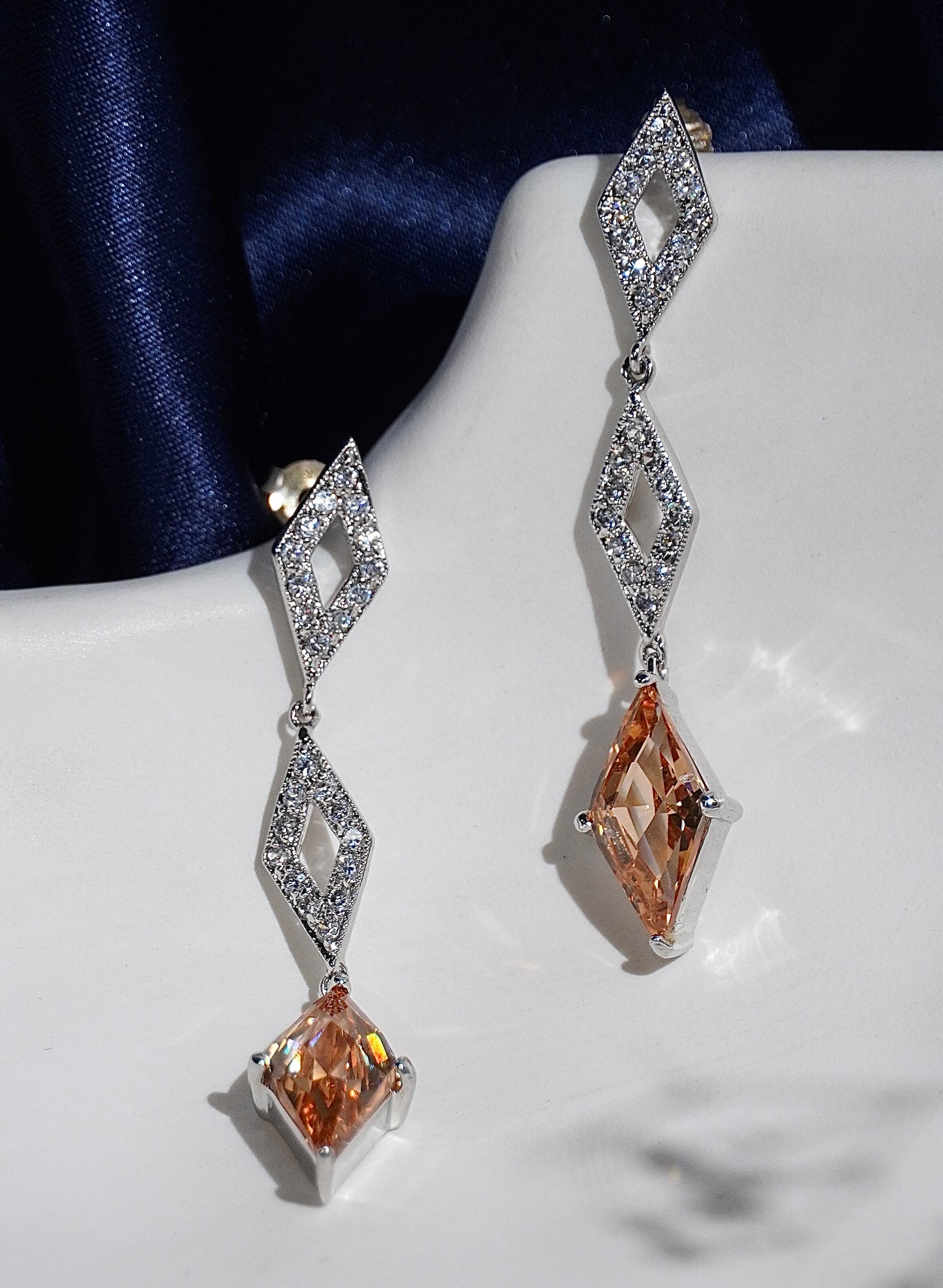 925 Silver Gold Lunar Kites Earring