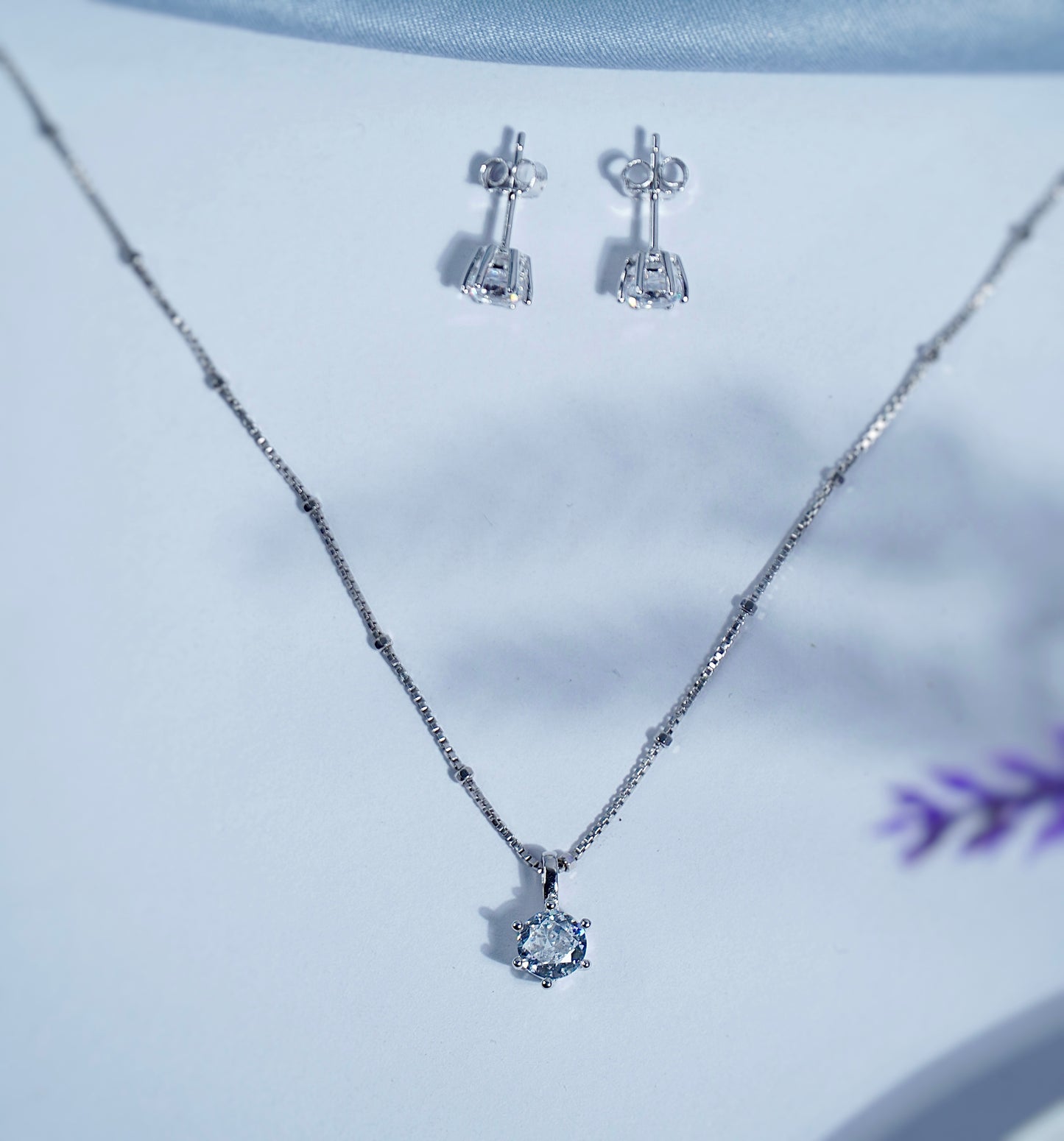 Pure Silver Golden Bloom Radiance Pendant Earring Set